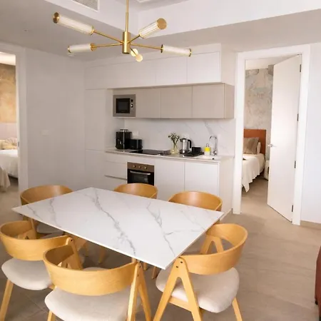 Sunny Waves Apt. 3br, 2baths, Ac & Heated Pool Lejlighed *
