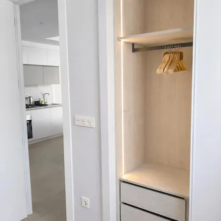 Lejlighed Sunny Waves Apt. 3br, 2baths, Ac & Heated Pool