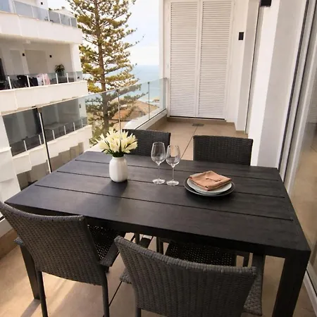 Sunny Waves Apt. 3br, 2baths, Ac & Heated Pool Lejlighed Torrevieja